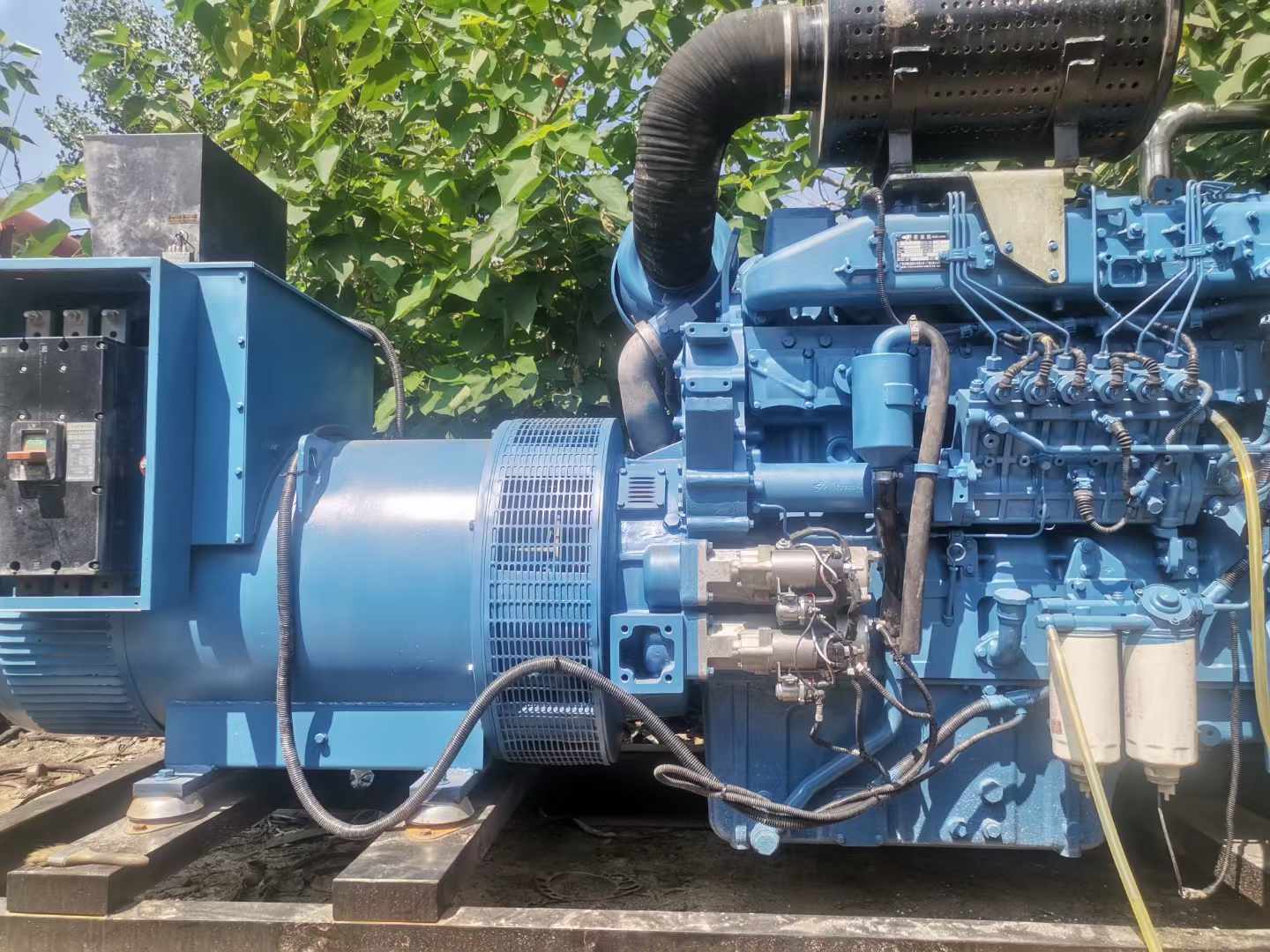 六盘水详细说明降低 800kW 柴油发电机输出电流波动的方法